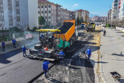 Denizli'de caddeler yenileniyor