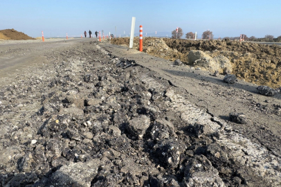 Edirne Keşan'da iki günlük yol bozuldu! CHP'den AK Parti'ye 'beceriksizlik' eleştirisi